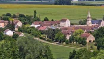 , Pourquoi les jeunes se détournent-ils des lieux publics dans les zones rurales