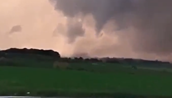 , Orages dans le Pas-de-Calais : les images impressionnantes de la tornade qui a ravagé le village de Bihucourt