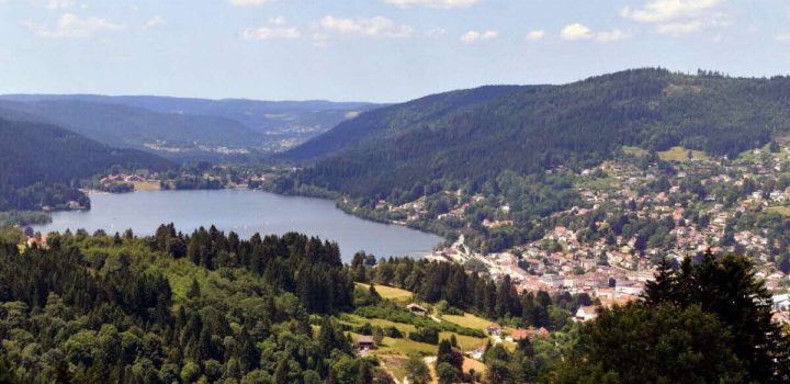 , Long format Gérardmer, nouvelle destination tendance : la perle des Vosges est-elle victime de son succès