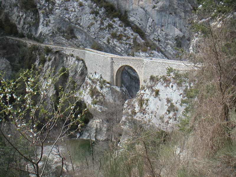 Le pont du Riolan (vieux pont de sigale)