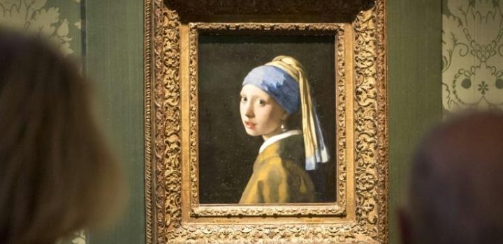 , Pays-Bas: La Jeune Fille à la Perle de Vermeer de retour à sa place