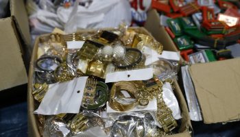 , Quatre enfants trouvent un trésor sous le pont d’un petit village alsacien